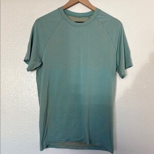 Lululemon Metal Vent Tech Shirt